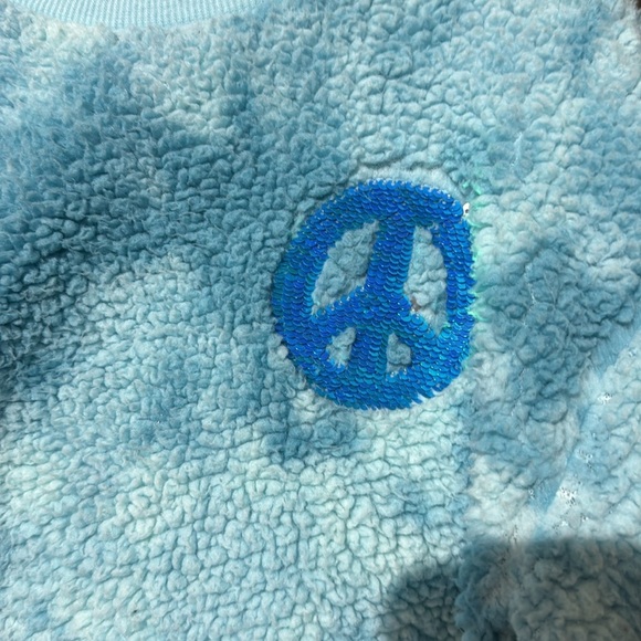 Girls size Large | Textured sweatshirt - Picture 2 of 4